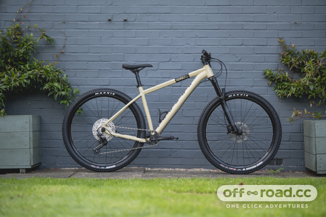 Voodoo deals hardtail bike